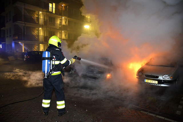 2020/8/20200101-04u30 GB 008 Brand wegvervoer Aalbersestraat.jpg